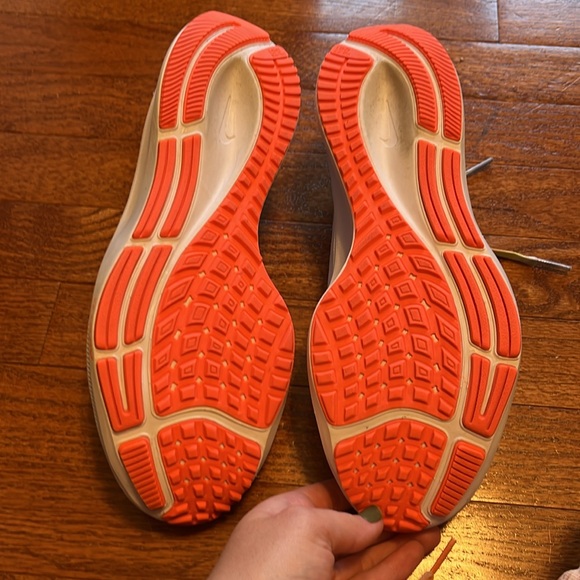 Zoom Pegasus 37 Nike running shoes size 9 - Picture 4 of 4